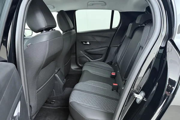 Peugeot 208 (2025) — foto 18 van 19
