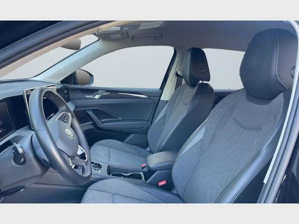 Volkswagen Tiguan (2024) — foto 3 van 27