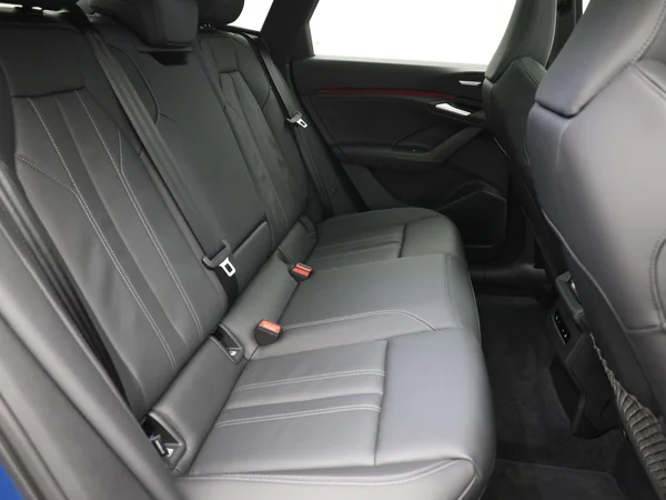AUDI Q6 Sportback e-tron (2025) — foto 31 van 31