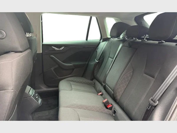Skoda Kamiq (2024) — foto 3 van 29