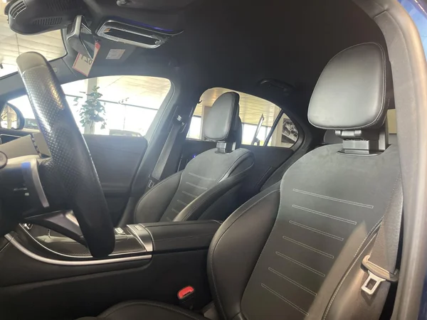 Mercedes-Benz C-Klasse (2024) — foto 5 van 16