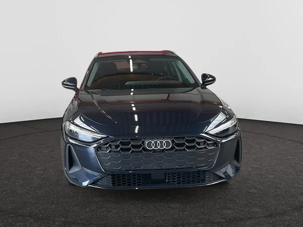 AUDI A5 Avant (2025) — foto 2 van 24