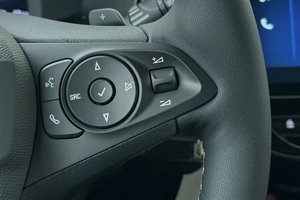 Opel Corsa (2025) — foto 6 van 16
