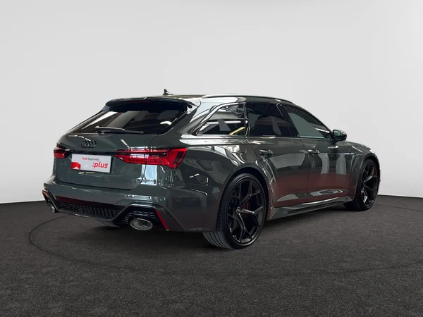 AUDI RS6 Avant (2025) — foto 13 van 18