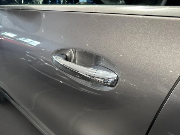 Mercedes-Benz GLA (2022) — foto 6 van 21