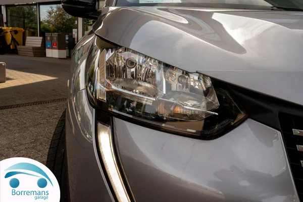Peugeot 208 (2023) — foto 20 van 28
