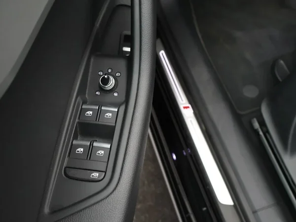 Audi A4 (2024) — foto 19 van 29