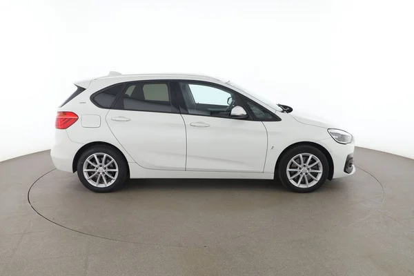 BMW 2-serie (2018) — foto 13 van 16