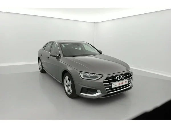 AUDI A4 (2022) — foto 23 van 36