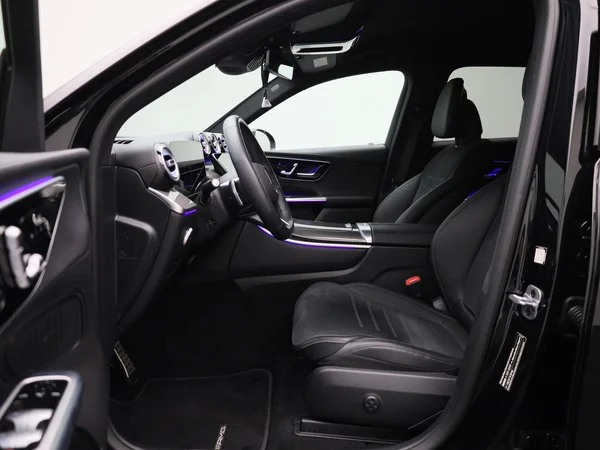 Mercedes-Benz GLC (2025) — foto 2 van 43