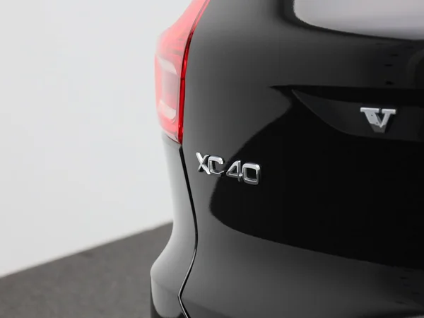 Volvo XC40 (2023) — foto 32 van 41