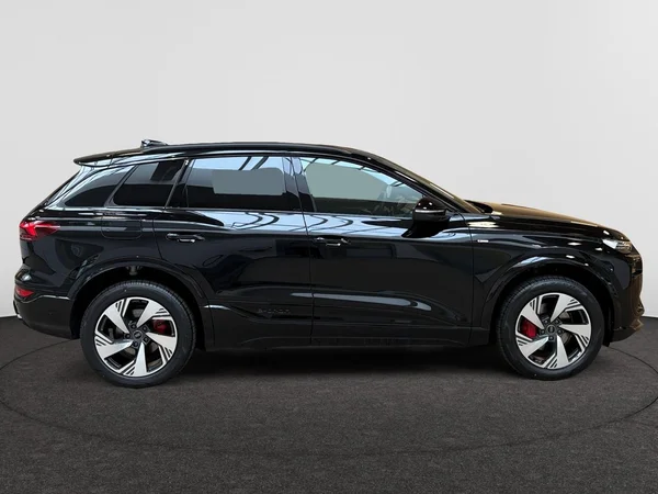 AUDI Q6 e-tron (2026) — foto 22 van 24