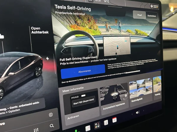 Tesla Model 3 (2024) — foto 5 van 19