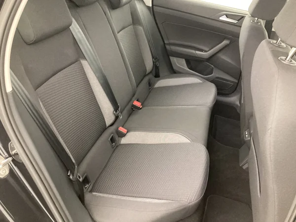 VOLKSWAGEN Taigo (2023) — foto 5 van 36