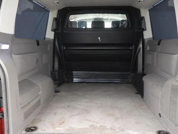 VOLKSWAGEN Transporter T6.1 1400 Caravelle Lwb Dsl (2020) — foto 23 van 27
