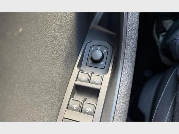 Skoda Karoq (2022) — foto 20 van 29