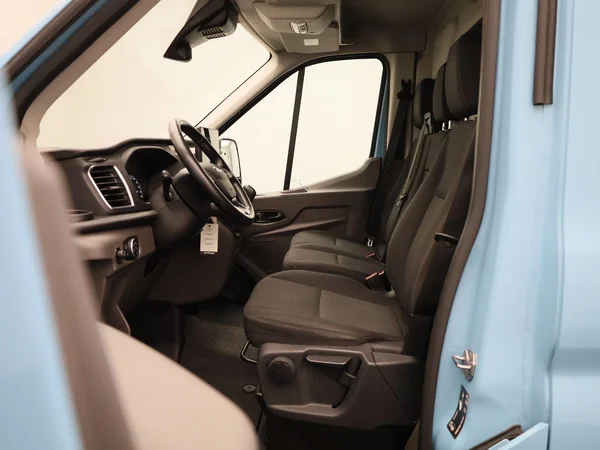 Ford Transit (2023) — foto 3 van 39