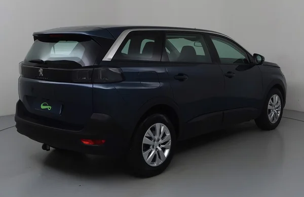 Peugeot 5008 (2021) — foto 26 van 30