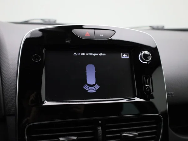 Renault Clio (2020) — foto 15 van 35