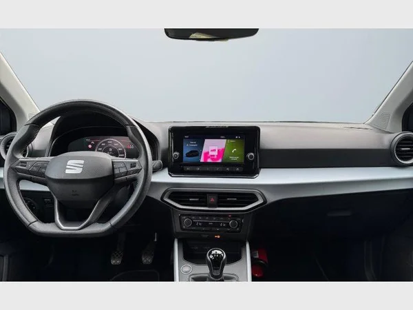 Seat Arona (2024) — foto 6 van 26