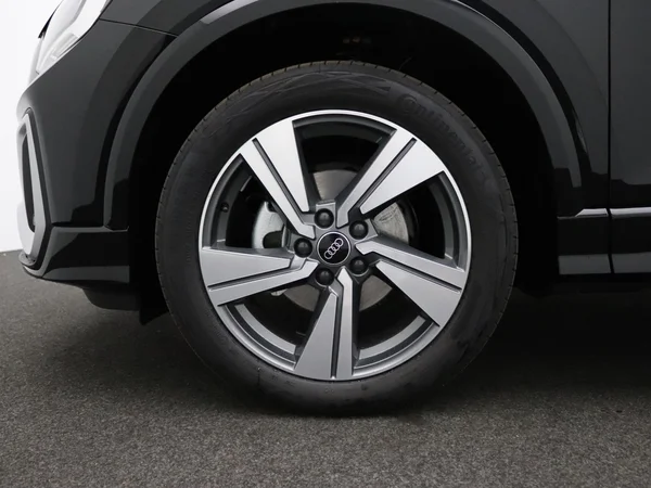 AUDI Q2 (2025) — foto 3 van 27