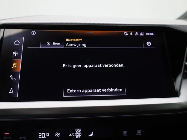 Audi Q4 e-tron (2022) — foto 17 van 45