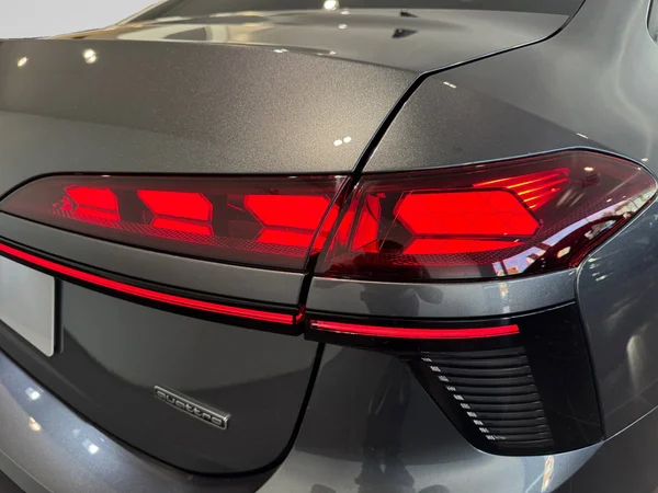 AUDI A6 e-hybrid (PHEV) (2026) — foto 11 van 24