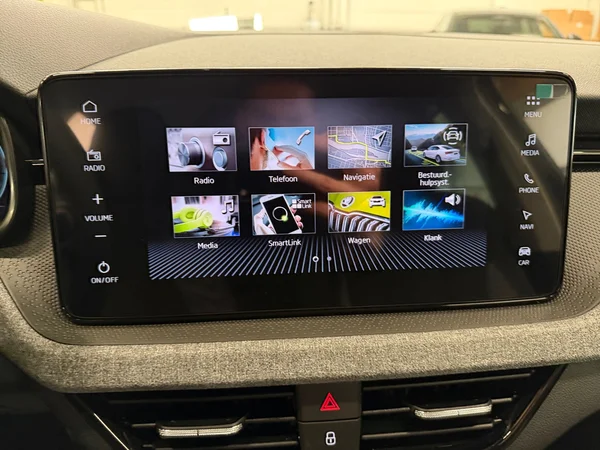SKODA Kamiq (2026) — foto 17 van 24
