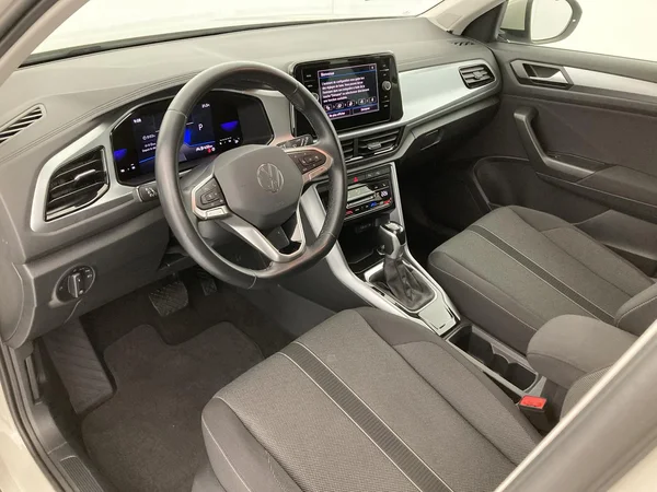 VOLKSWAGEN T-Roc Dsl (2023) — foto 5 van 36
