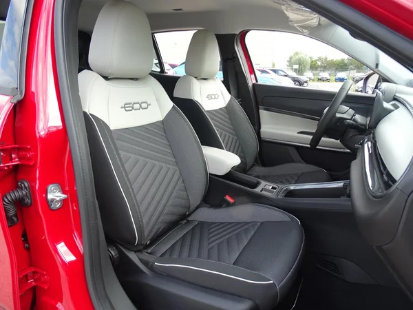 Fiat 600 (2026) — foto 6 van 27