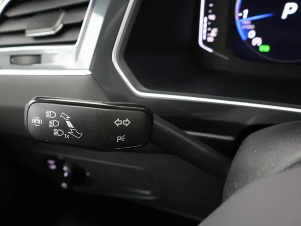 Volkswagen Tiguan Allspace (2024) — foto 18 van 35