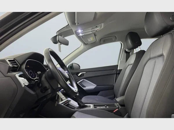Audi Q3 Sportback (2023) — foto 33 van 33