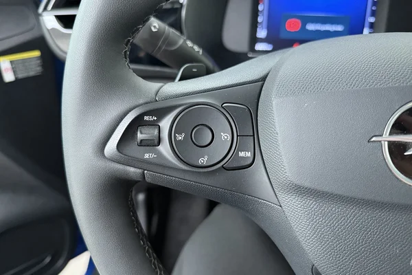 Opel Corsa (2025) — foto 6 van 16