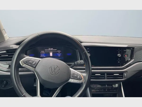 VOLKSWAGEN Polo (2024) — foto 4 van 25