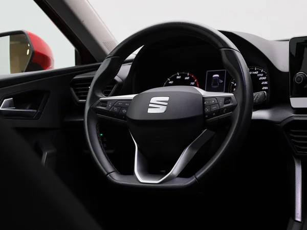 SEAT Leon (2022) — foto 31 van 42