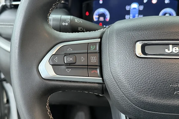 Jeep Compass (2021) — foto 5 van 22
