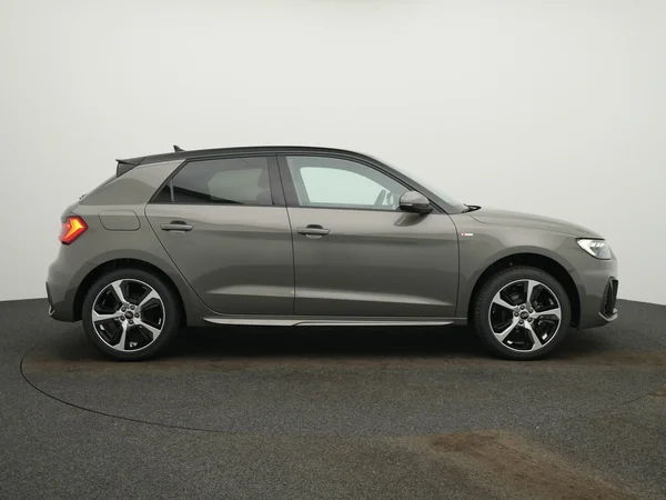 AUDI A1 Sportback (2025) — foto 9 van 18