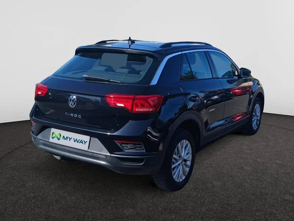 VOLKSWAGEN T-Roc (2021) — foto 10 van 17