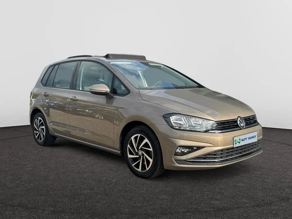 VOLKSWAGEN Golf Sportsvan (2018) — foto 10 van 22