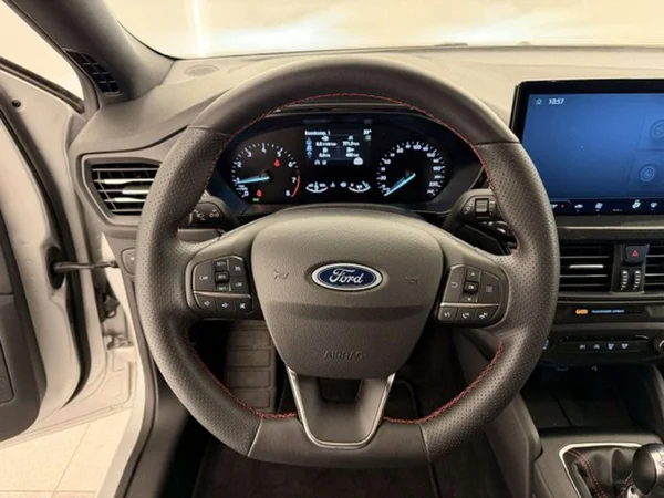 Ford Focus (2025) — foto 23 van 23