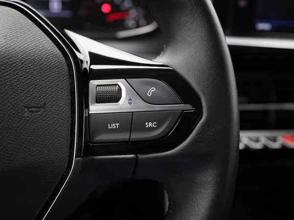 Peugeot 3008 (2022) — foto 7 van 38