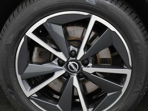 Nissan QASHQAI (2023) — foto 7 van 45