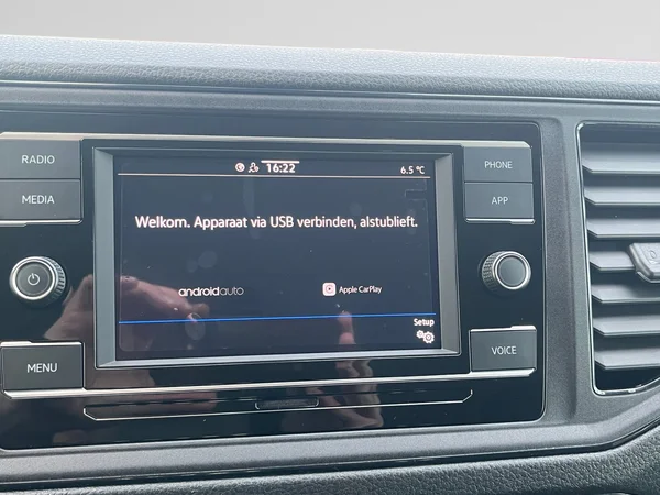 VOLKSWAGEN Crafter 35 Lwb (2023) — foto 10 van 18