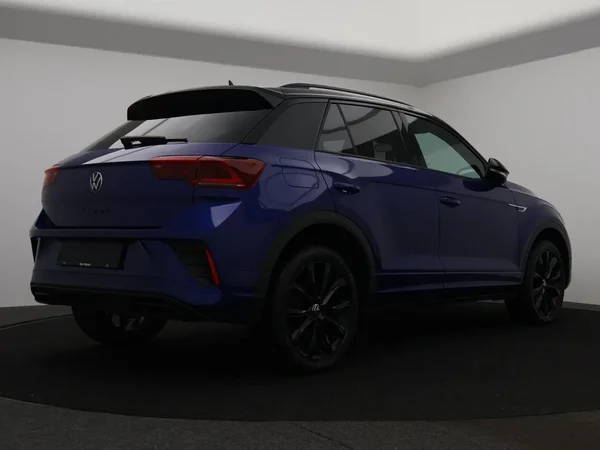 Volkswagen T-Roc (2023) — foto 25 van 26