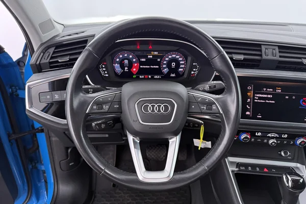 Audi Q3 Sportback (2020) — foto 14 van 26
