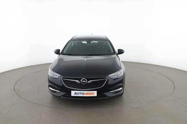 Opel Insignia Sports Tourer (2019) — foto 15 van 16