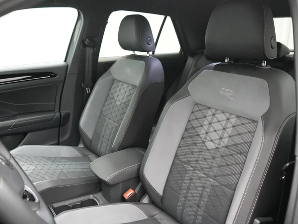 VOLKSWAGEN T-Roc (2025) — foto 27 van 27