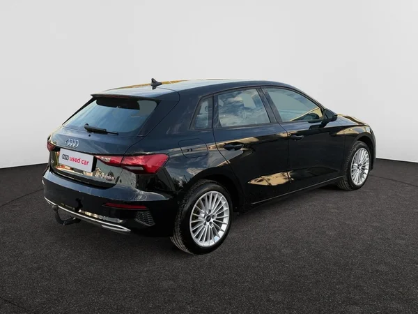 AUDI A3 Sportback PHEV (2022) — foto 2 van 14