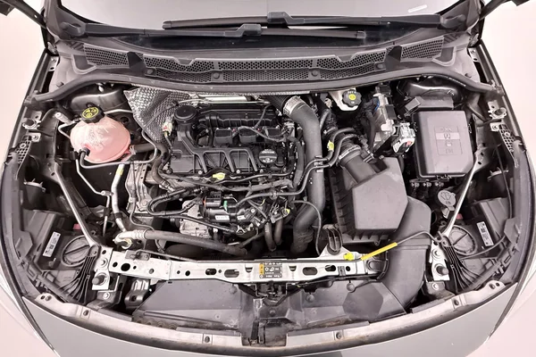 Opel Astra (2021) — foto 13 van 39