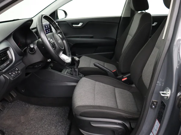 KIA Stonic (2022) — foto 2 van 23
